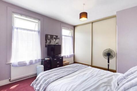 Bedroom one (2)