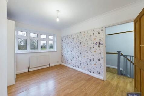 Bedroom two (2)