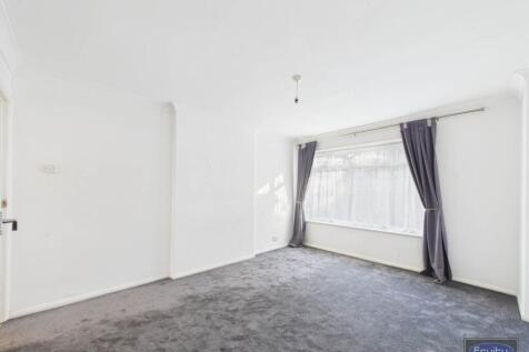 Bedroom One (2)