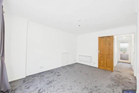 Bedroom One (4)