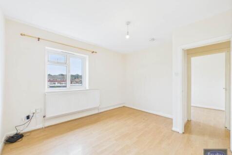 Bedroom One (2)