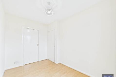Bedroom Two (2)