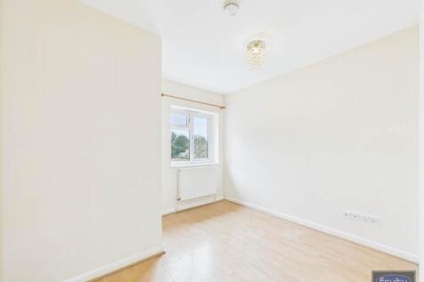 Bedroom Three (3)