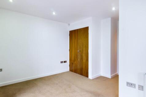 Bedroom one (3)