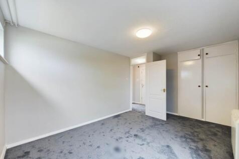 Bedroom (2)