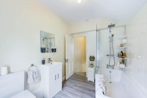 Bathroom (2)