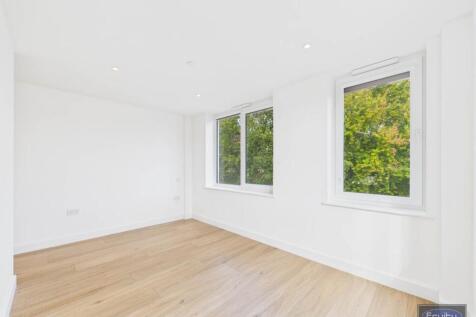 Bedroom Two (3)