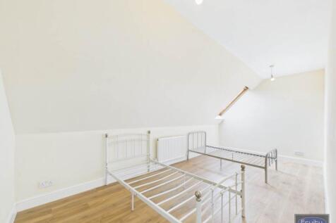 Bedroom two (2)