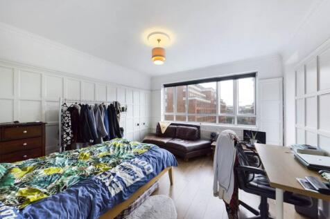 Bedroom 1(1)