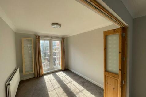 Dining Room.jpg