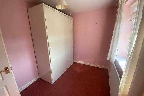 Bedroom 2.jpg