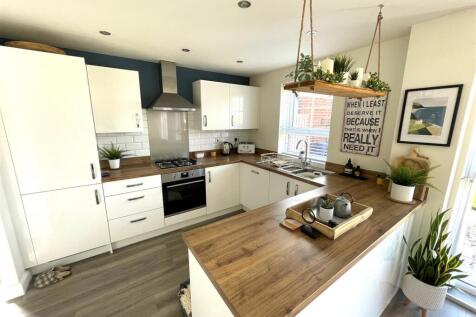 Kitchen 3.jpg