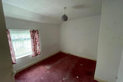 Bedroom 2.jpg