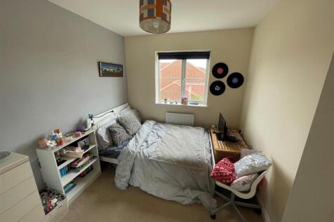 Bedroom 3.jpg