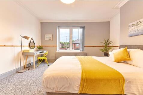 Master Bedroom 2.jpg