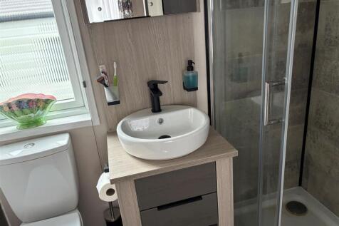 Ensuite.jpg