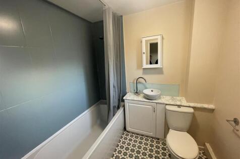 New Bathroom.jpg