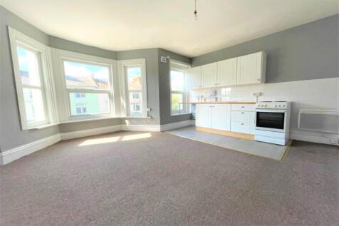 Lounge/Kitchenette