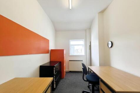 b37d6716-EMBA2321.JPG