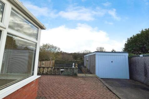 fe64d615--41A4-A272-D546BFDD5C75-40013-0000098EC03