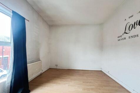 pbox-bedroom-309726.jpg