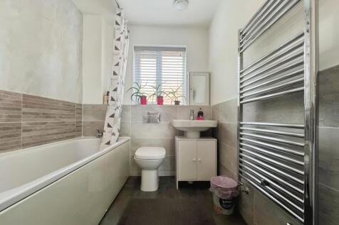 pbox-bathroom-312906.jpeg