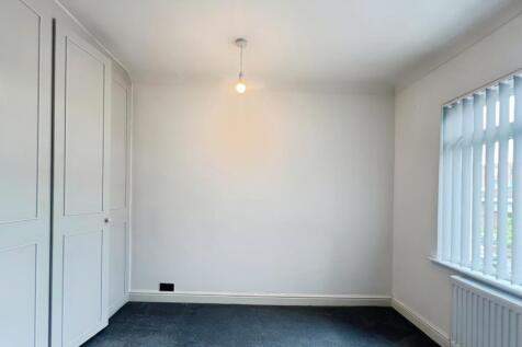 pbox-bedroom-312640.jpeg