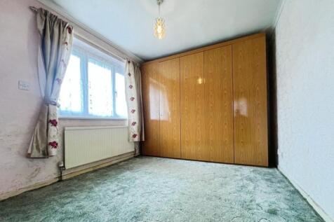 pbox-bedroom-316386.jpg