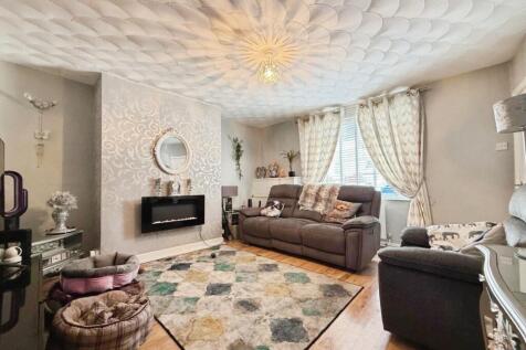 pbox-living_room-323607.jpg