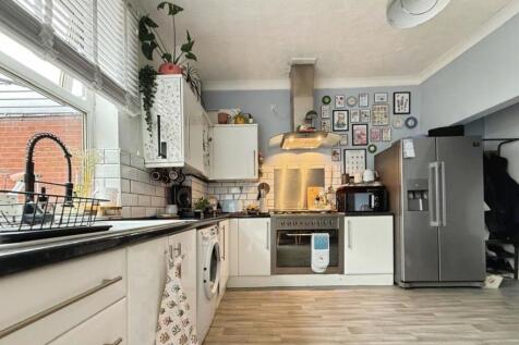 pbox-kitchen-325016.jpg