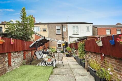 pbox-garden-325016.jpg