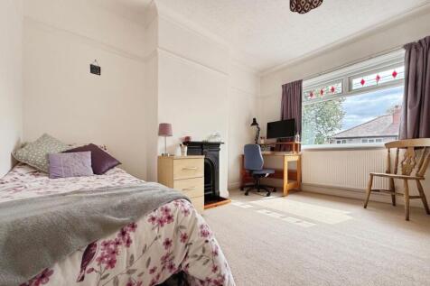 pbox-bedroom-326582.jpg