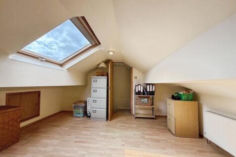 pbox-bedroom-326582.jpg
