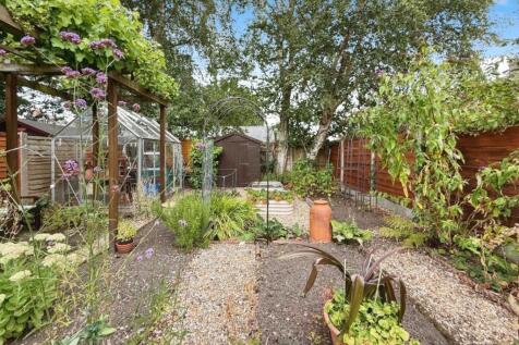 pbox-garden-326582.jpg