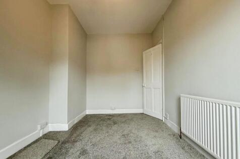 pbox-bedroom-337311.jpg