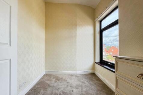 pbox-bedroom-338837.jpg