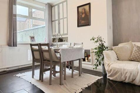 7c3bc3b5--4894-BB85-4BFCCEF25AAD-12040-000023EC8F5