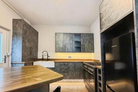 ae3c6686-0-4F4B-95FA-C56CE68CF53D-2239-000000ACE04