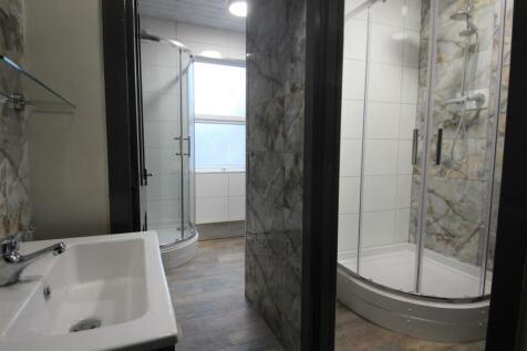 IMG_1743  Bathroom Pair.jpg