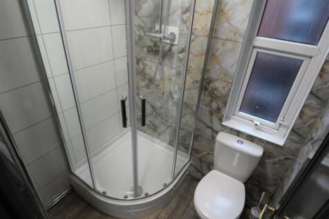 IMG_1742 Bathroom 1.jpg