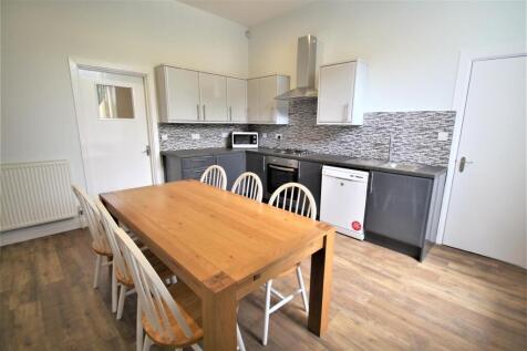 kitchen 1.jpg