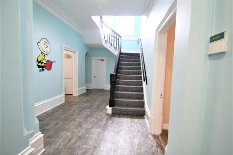 hallway 2.jpg