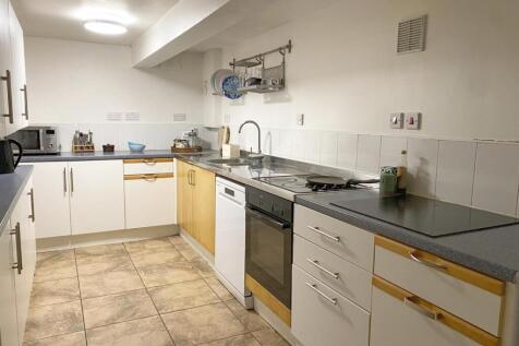 46AG kitchen large 1700px wide.jpg