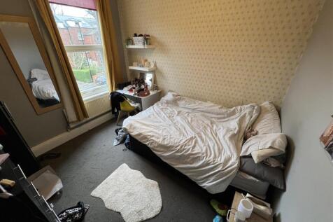 Bedroom 8.jpeg