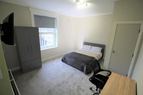 Room 4.JPG