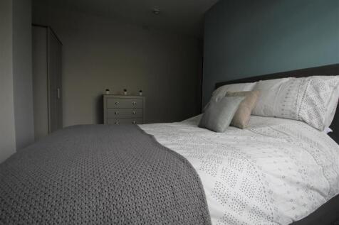 Bedroom 4 2.jpg