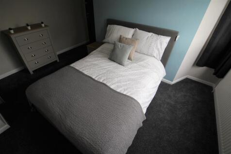 Bedroom 4.jpg