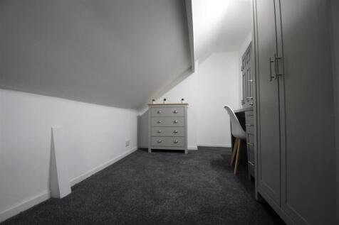 Bedroom 6 1.jpg