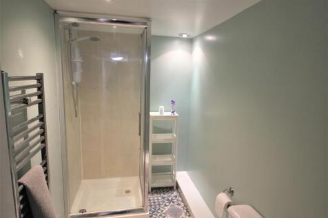 LG Shower.jpg