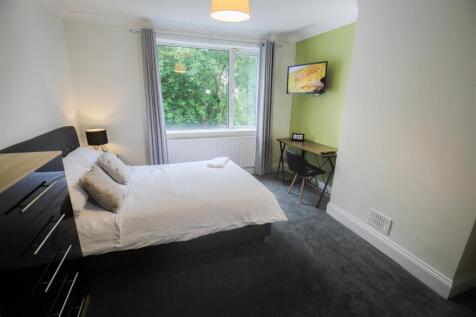 bedroom 3.jpg